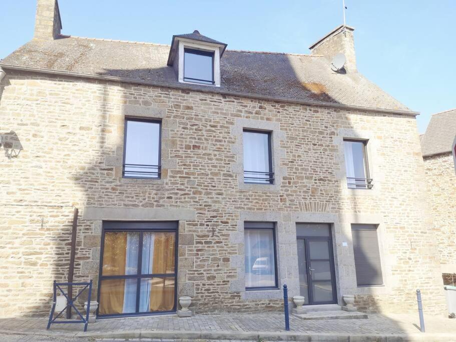 Maison 3,5Km De La Plage Et Proche Mont St Michel Saint-Broladre 외부 사진